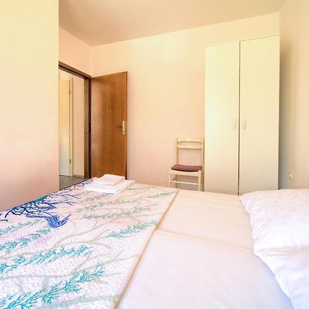 Apartments Dundo 奈维斯 外观 照片