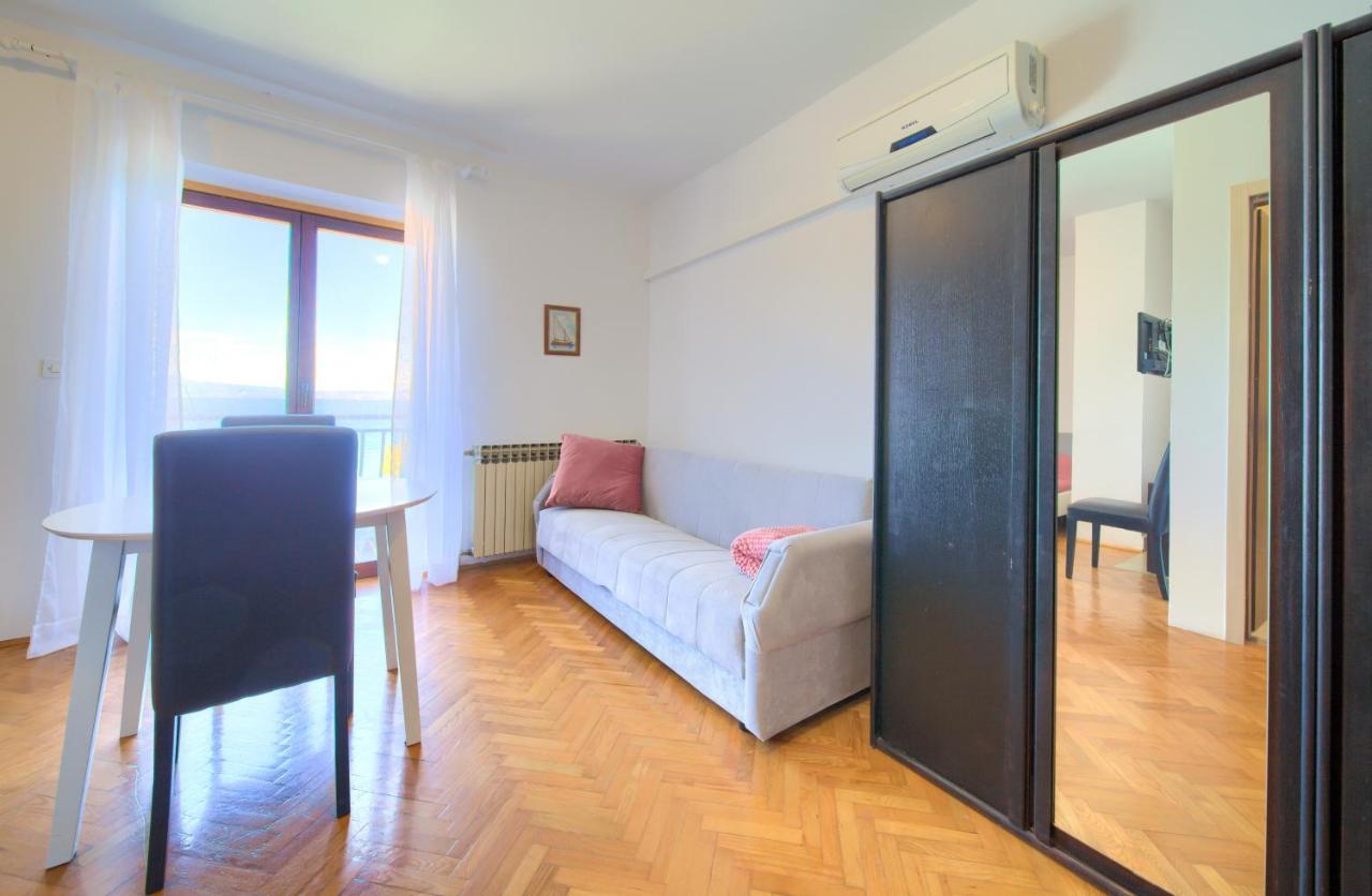 Apartments Dundo 奈维斯 外观 照片
