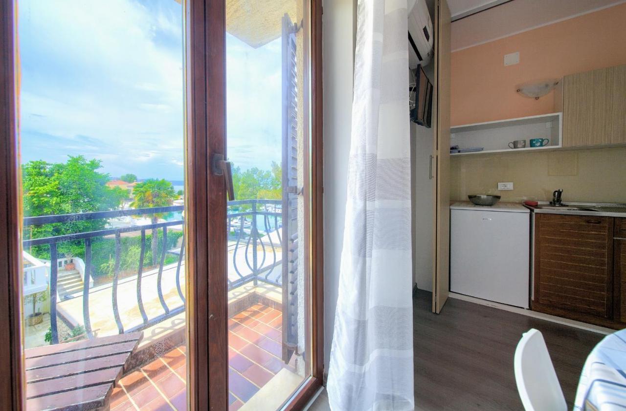 Apartments Dundo 奈维斯 外观 照片