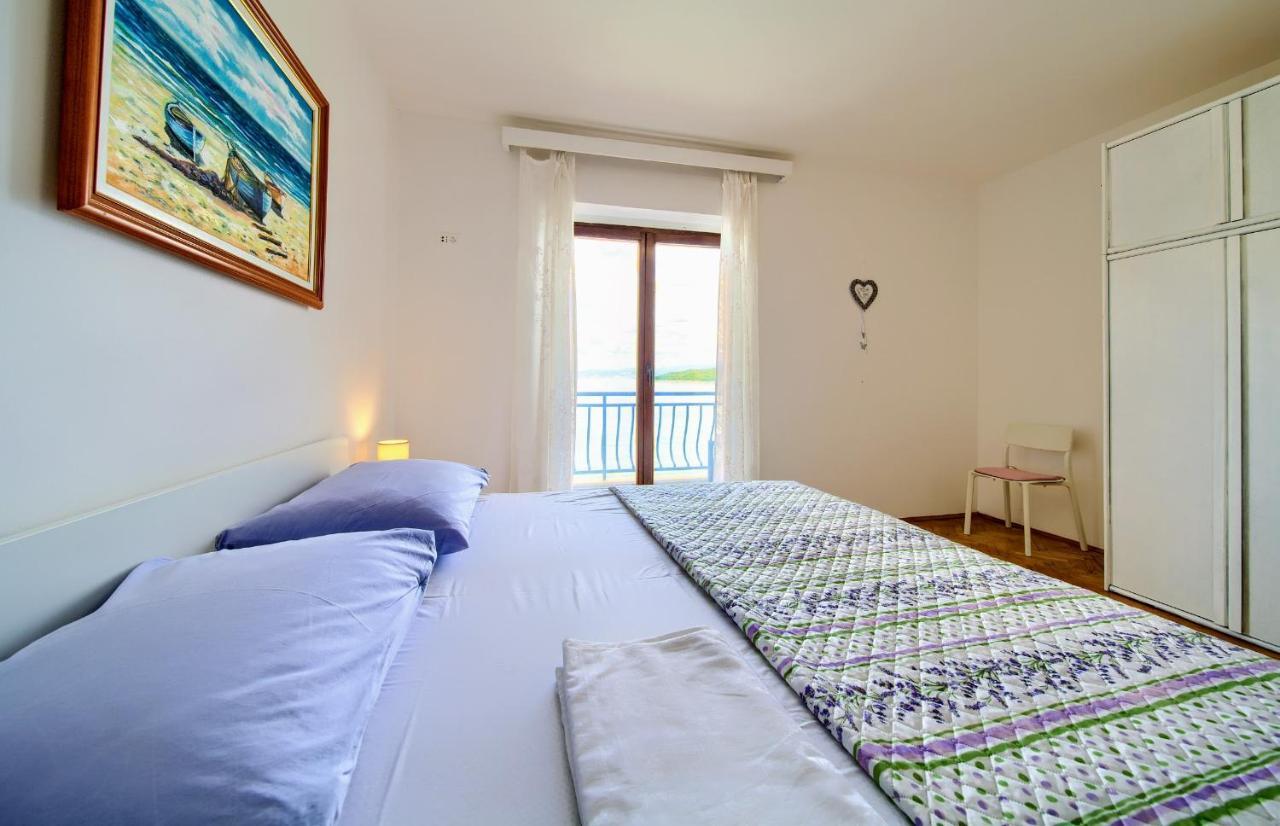 Apartments Dundo 奈维斯 外观 照片