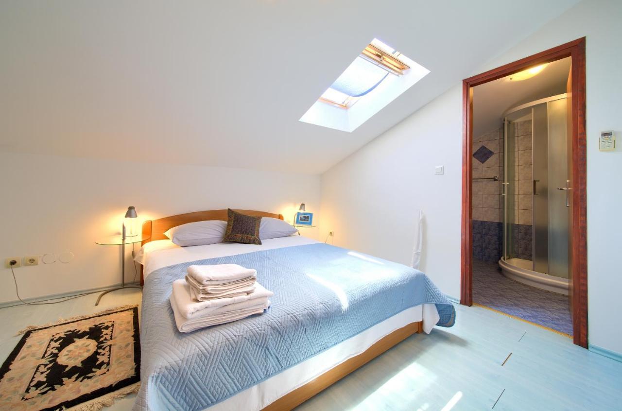 Apartments Dundo 奈维斯 外观 照片
